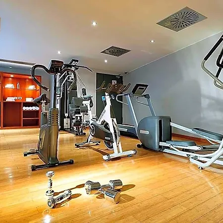 Otel Eurostars Parque 4*