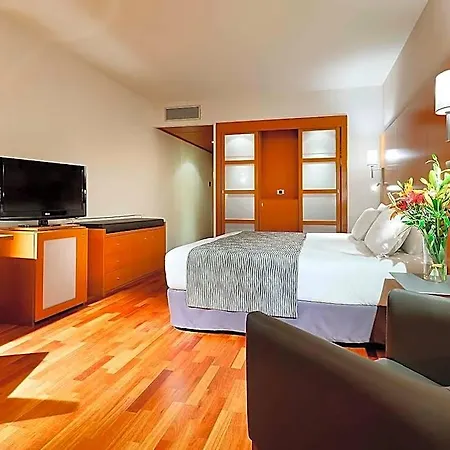 Otel Eurostars Parque 4*