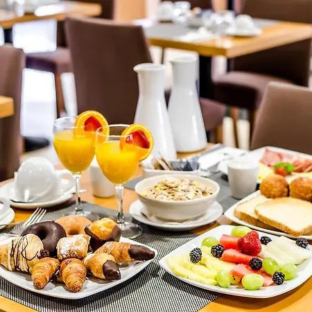 Eurostars Parque Otel 4*