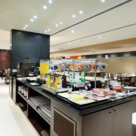 מלון Eurostars Parque