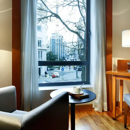 Eurostars Parque 4* ליסבון