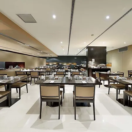 Eurostars Parque ליסבון