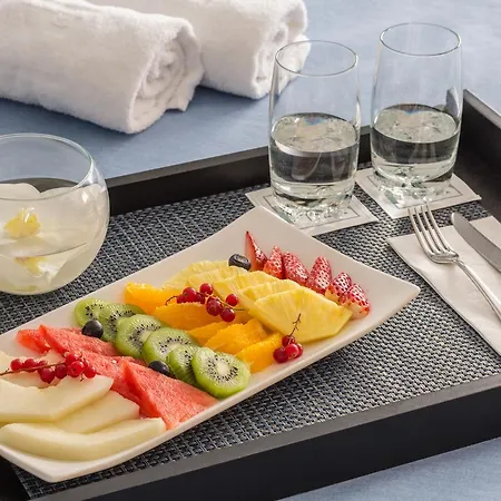 Eurostars Parque מלון